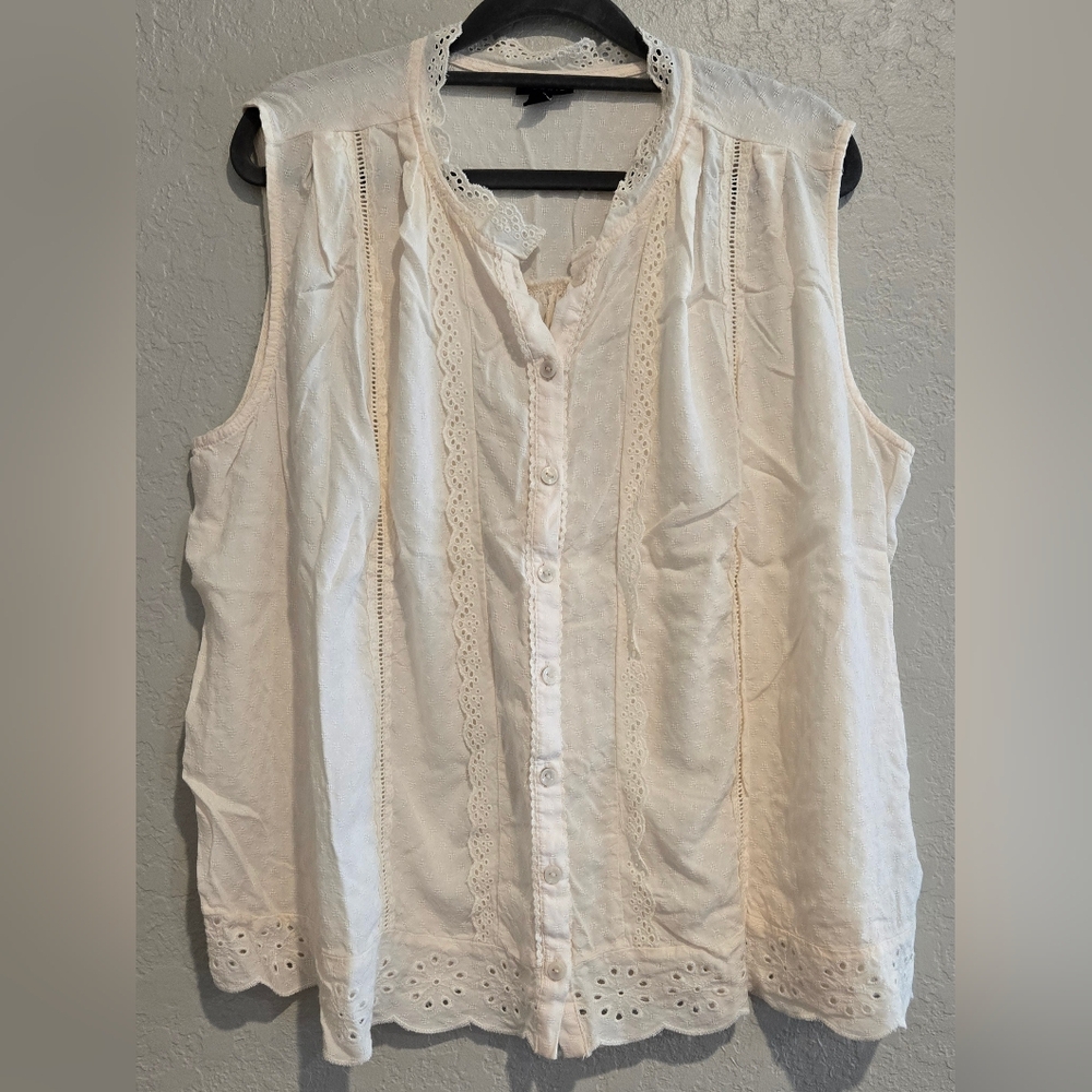 Torrid Cream Eyelet Blouse - 0X